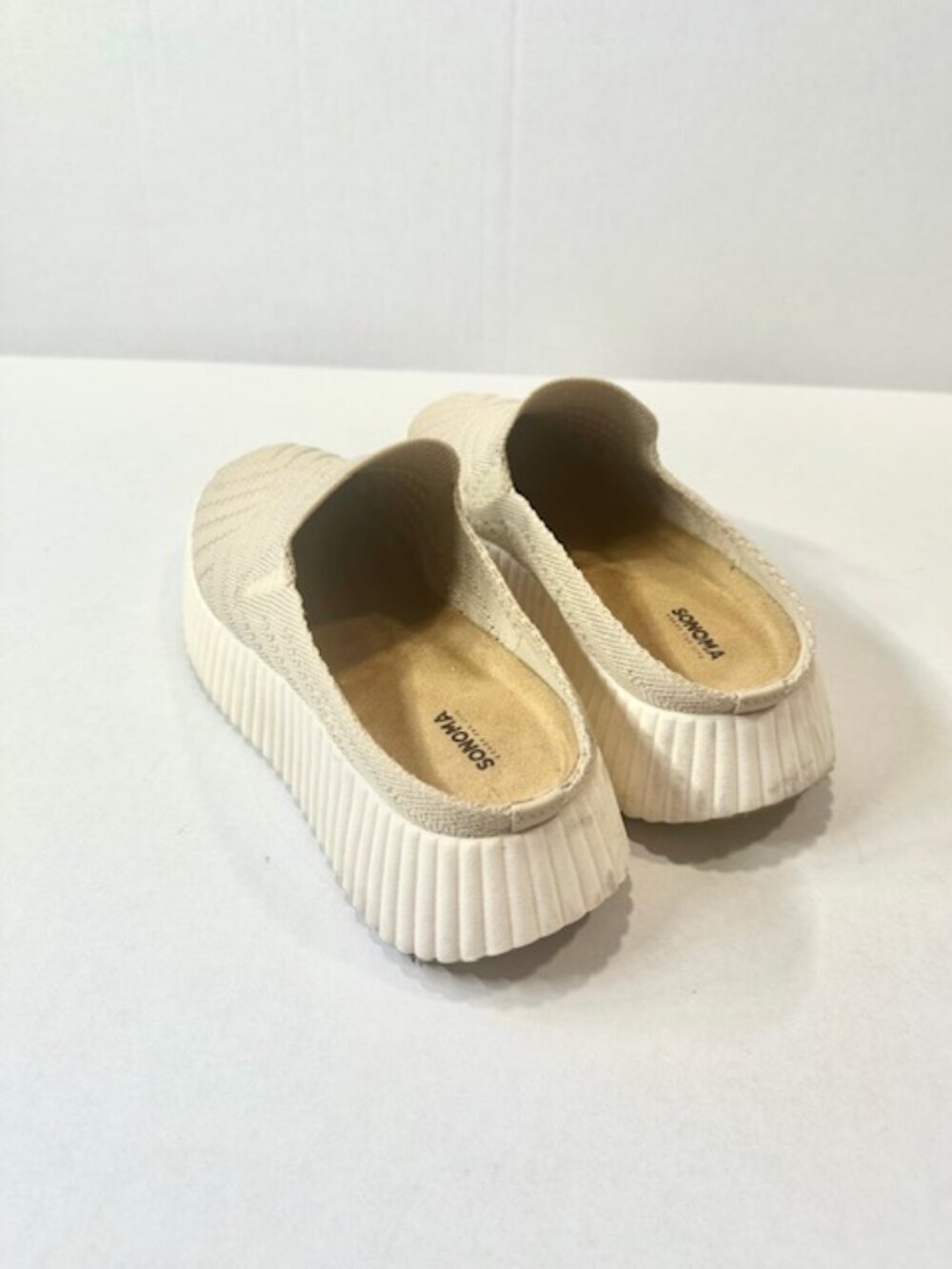 Sonoma Womens Slip-On Comfort Shoes Knit Design Padded Platform Heel Taupe 8.5 - Picture 5 of 9